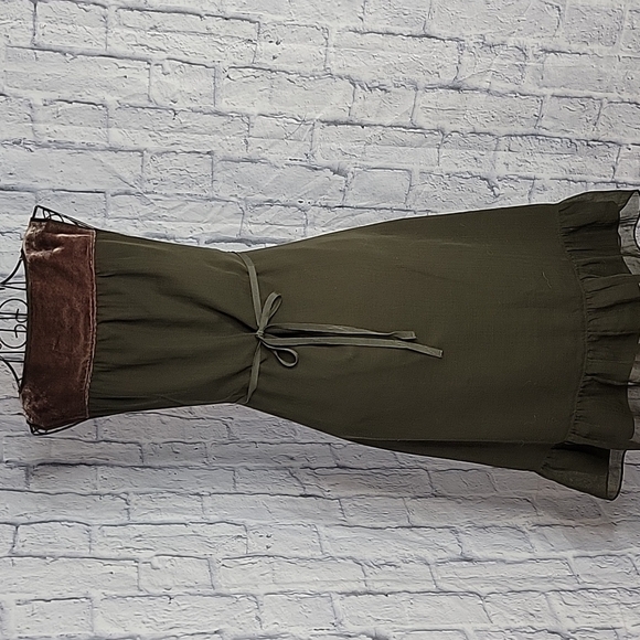 BANANA REPUBLIC Olive Green Pleated and Ruffled Sleeveless Dress OOP - Picture 8 of 9